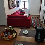 Stone - Cosy Mountain Escape