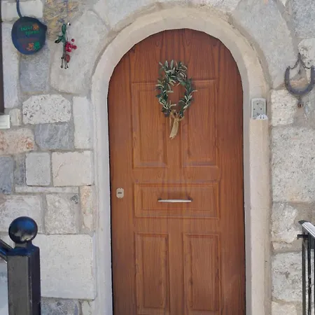 Stone - Cosy Mountain Escape Appartement Stemnitsa