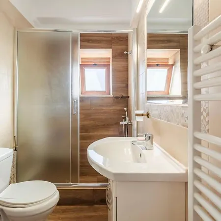 Stone - Cosy Mountain Escape Appartamento *