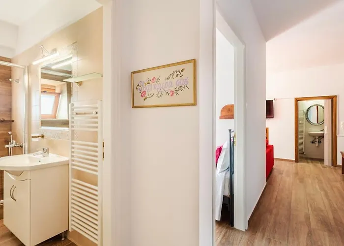 Stone - Cosy Mountain Escape *