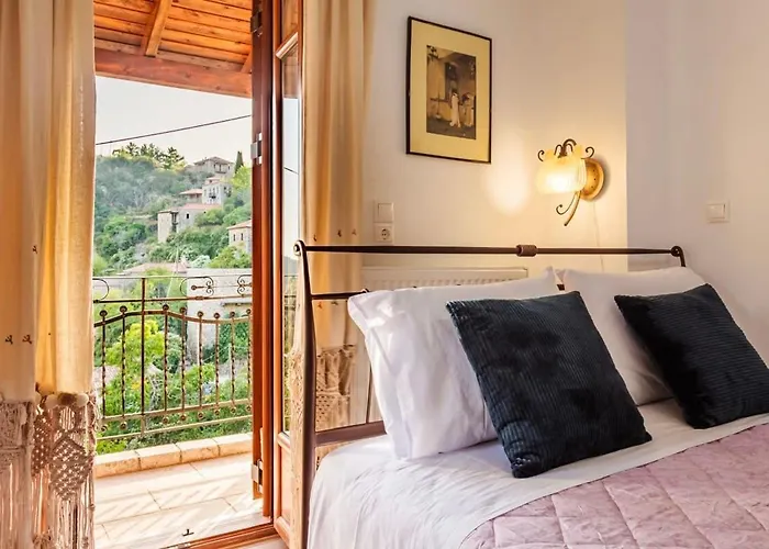 Stone - Cosy Mountain Escape Stemnitsa