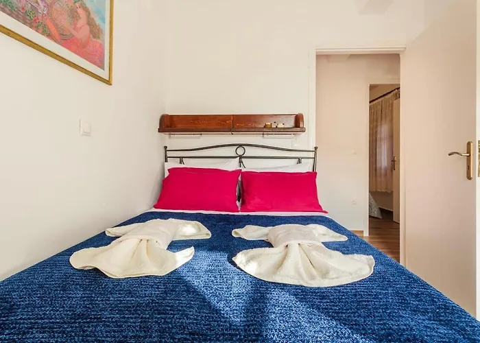 Stone - Cosy Mountain Escape Apartment *